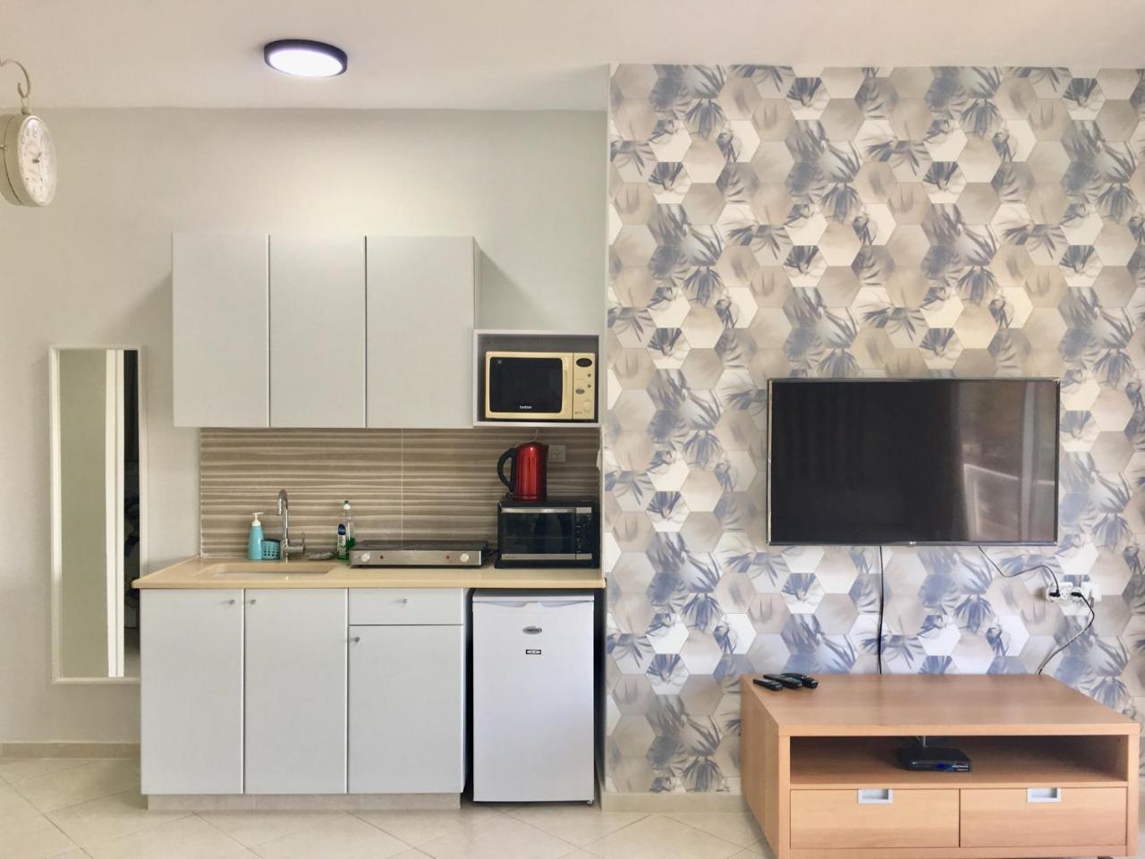 Sea Suites Tel Aviv Exteriör bild