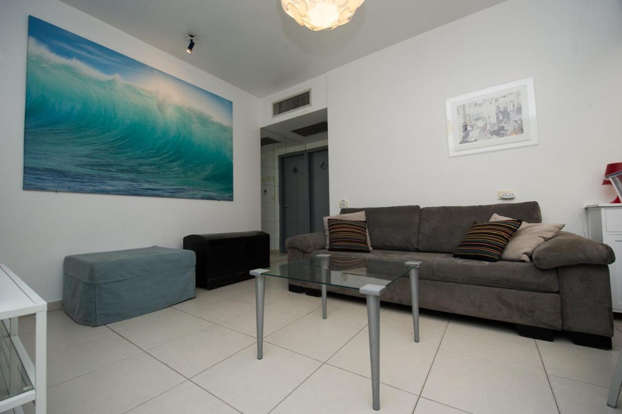 Sea Suites Tel Aviv Exteriör bild